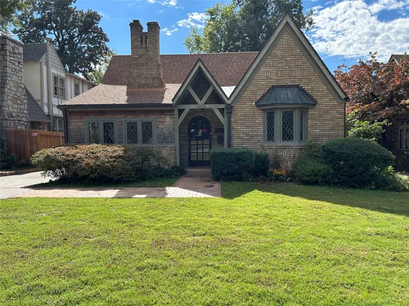 2136 E 25th St, Tulsa, OK 74114