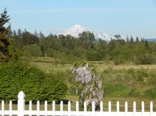 613 E Axton Rd, Bellingham, WA 98226