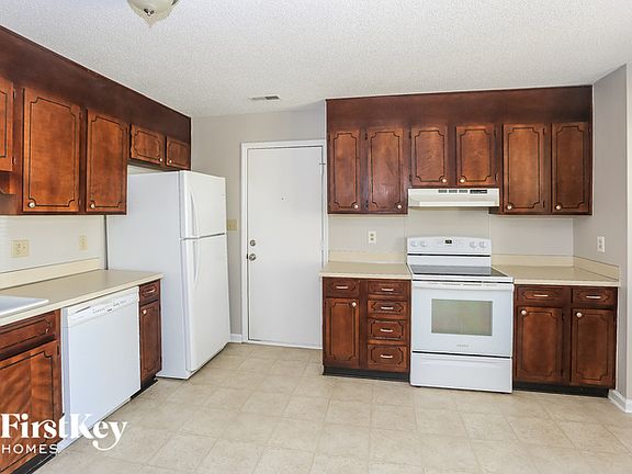 5th image of 7930 Latchington Ct