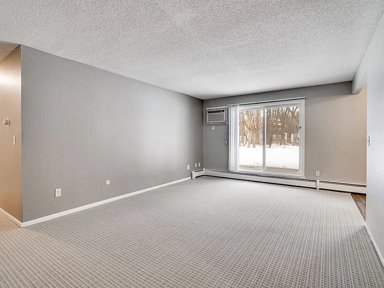 Whispering Pond Apartments — Photo 66