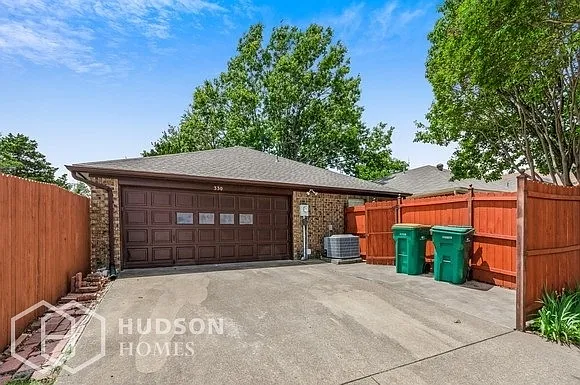 330 Bryant Ln — Photo 15