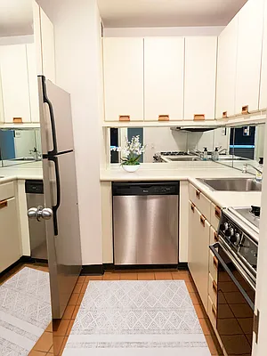 Sold by Compass | media 4