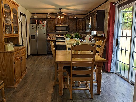 4th image of 664 E Main Street Cir