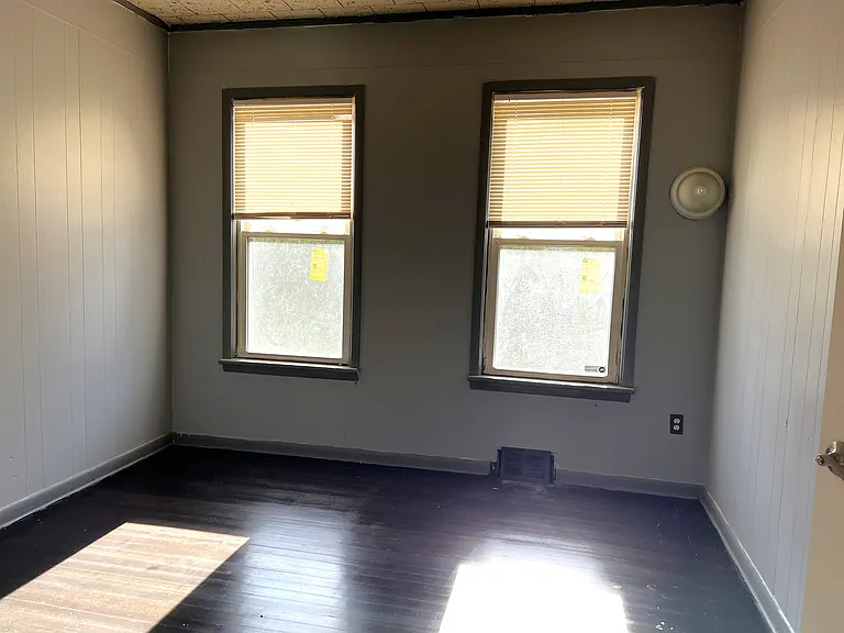 89 S Cherry St #1 — Photo 11
