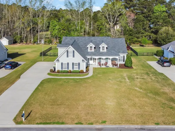 124 Mesa Raven Dr., Longs, SC 29568