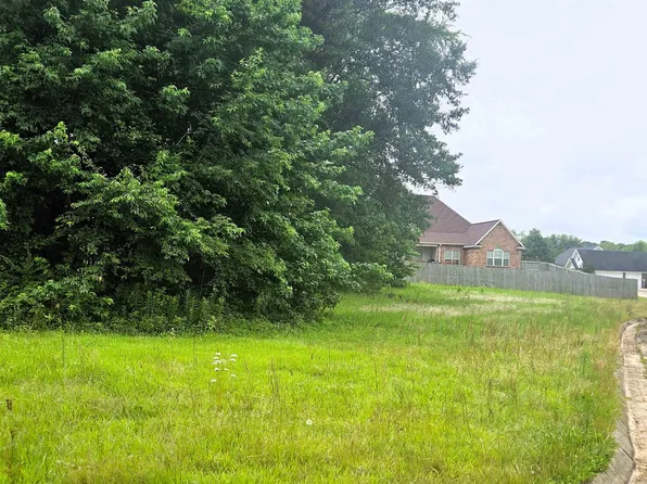 2 Giovanni Cooper Lane Est, Texarkana, TX 75503