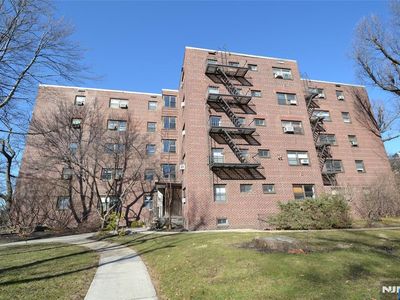 401 Park Pl #1, Fort Lee, NJ, 07024