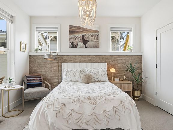 5th image of 2777 NW High Lakes Loop