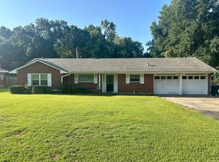 831 Booth Dr, Shreveport, LA 71107