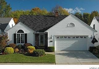 1st image of 25 Laurel Dr