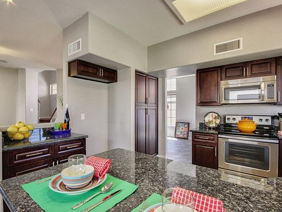 5th image of 4562 W Linda Ln
