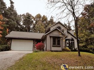 9535 Bennett St SE, Ada, MI 49301