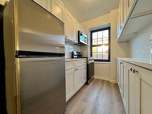 1st image of 50 Park Ter W APT 6A