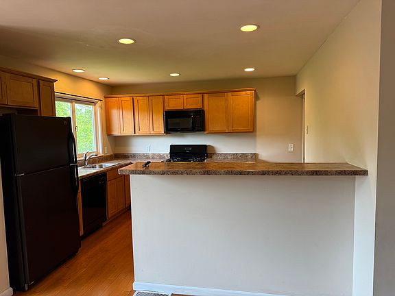 4th image of 1412 Blackhurst Dr
