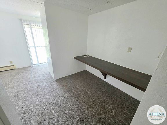 4th image of 701 Watkins Dr #304