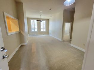 2315 Harborside Dr #206, Galveston, TX 77550