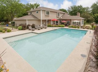 3611 Timberline Dr NE, Cedar Rapids, IA 52402