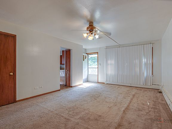 4th image of 329 Powell Ave