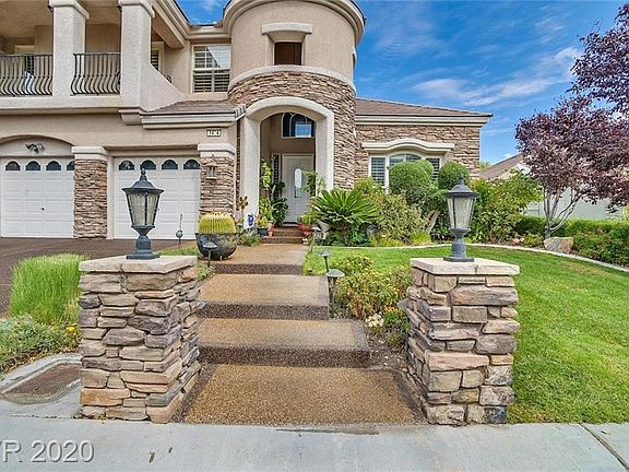 2nd image of 9424 Queen Charlotte Dr
