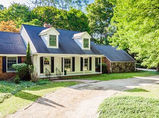 5355 Beach Rd, Troy, MI 48098