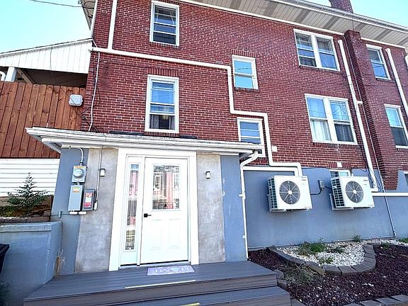 5th image of 101 Carroll St