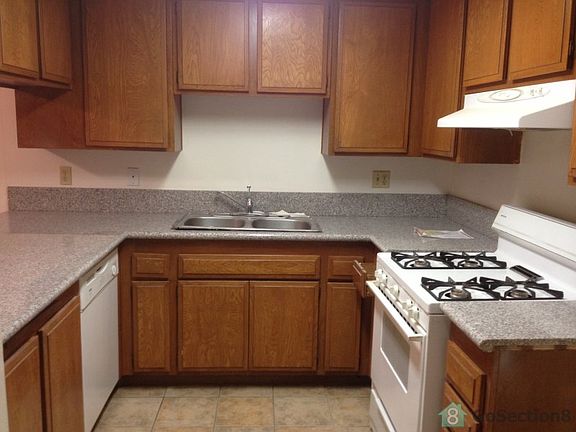5th image of 12218 Orchid Ln APT D