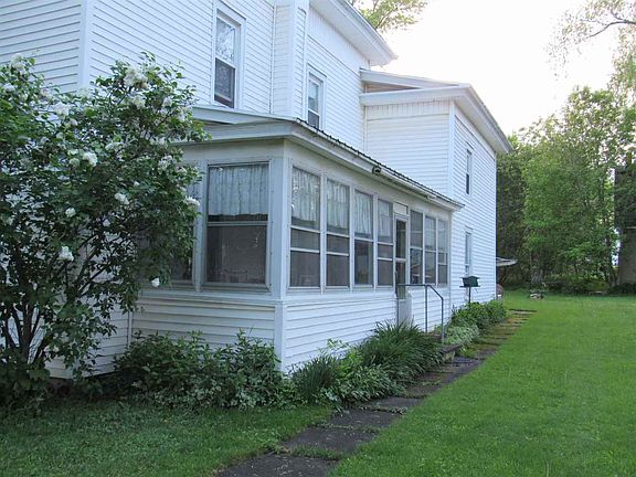 3rd image of 31 Lisbon St