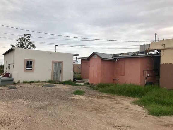 4th image of 318 Singh St