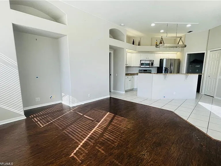 2271 Eaton Lake Ct — Photo 5