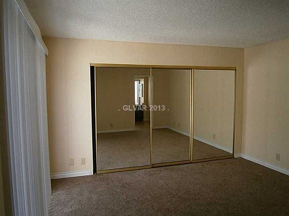 5th image of 3585 Buena Vista Dr