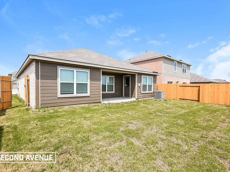 519 Bennie Leonard St — Photo 17