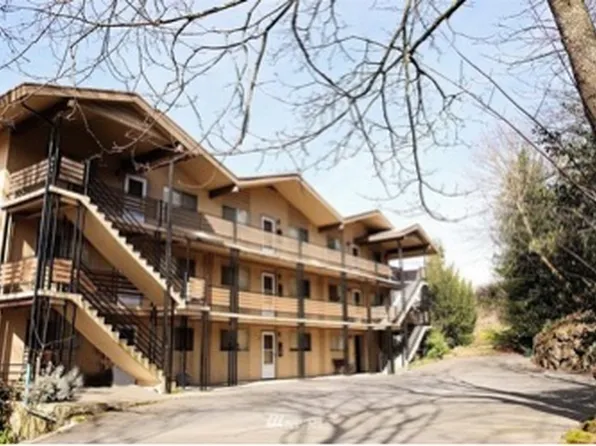 606 Mill Ave S, Renton, WA