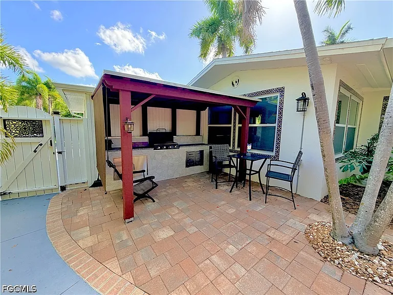 2702 McGregor Blvd — Photo 46