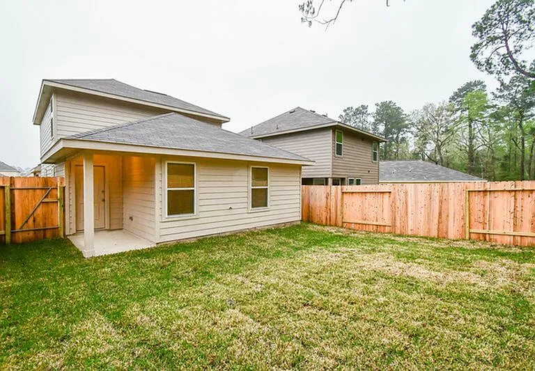 13911 Westfield Dr — Photo 9
