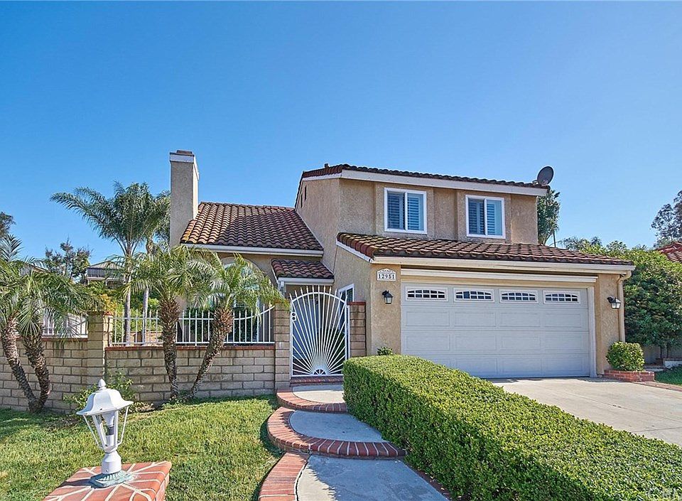1st image of 12951 Saratoga Pl