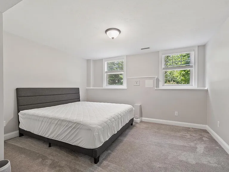22 Valley Forge Cir — Photo 20