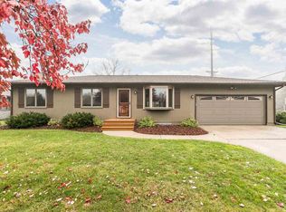 1703 Hollywood Blvd, Iowa City, IA 52240