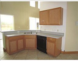 3rd image of 709 Waxwing Ct
