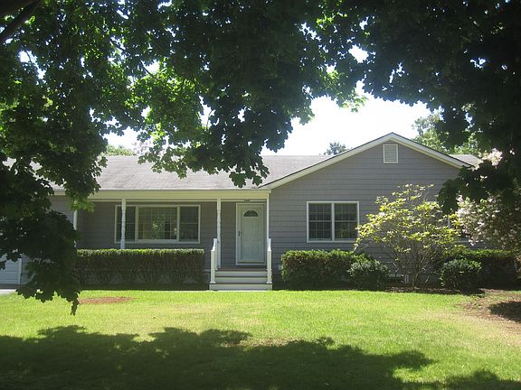2nd image of 5 Wild Cherry Ln