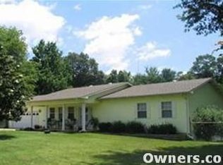 5035 Linwood Dr, Poplar Bluff, MO 63901