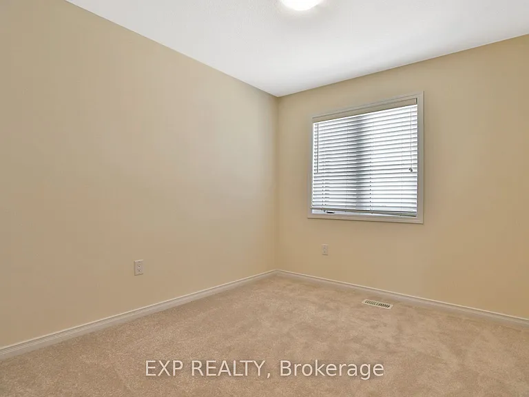 7 Pagebrook Cres — Photo 18