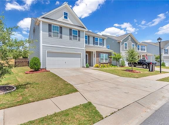 2nd image of 3612 Creekside Dr
