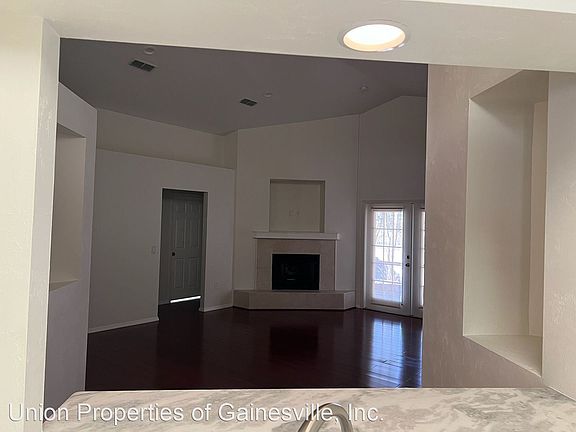5th image of 2252 NW 52nd Pl