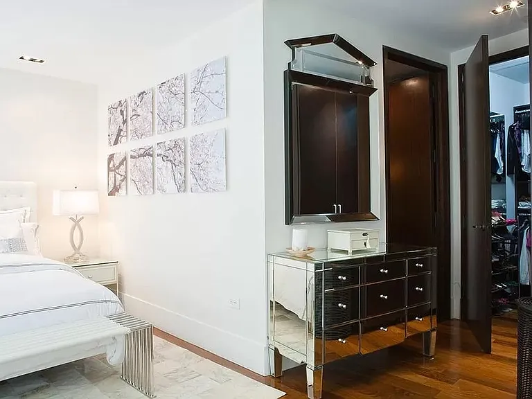 40 Broad St #10B — Photo 3