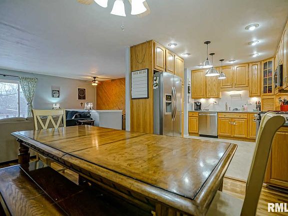 2nd image of 5732 N Rosemead Dr