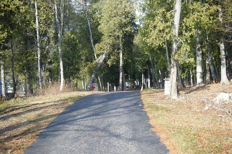 1st image of 26 Pine Cove Ln