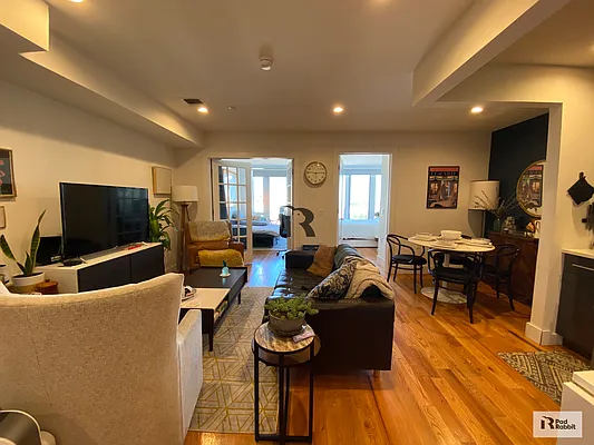 Rented by PadRabbit LLC | media 30