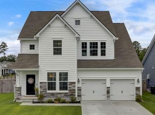 1916 Crossbill Trl, Hanahan, SC 29410