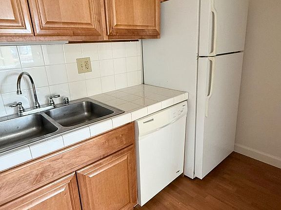 3rd image of 4320 Checkmate Dr APT 11