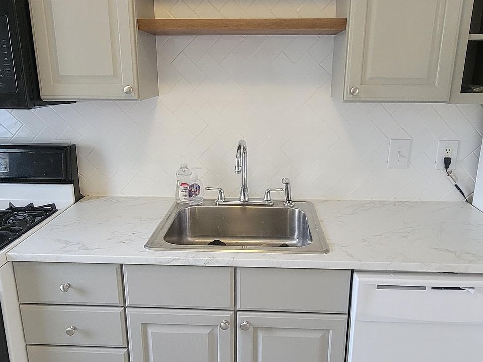 1st image of 2153 Knox Ave